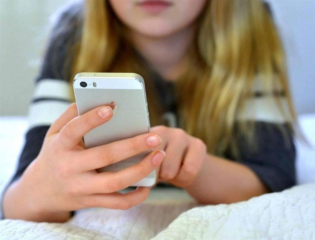 В Костроме 10-летняя девочка перевела мошенникам деньги своего дедушки