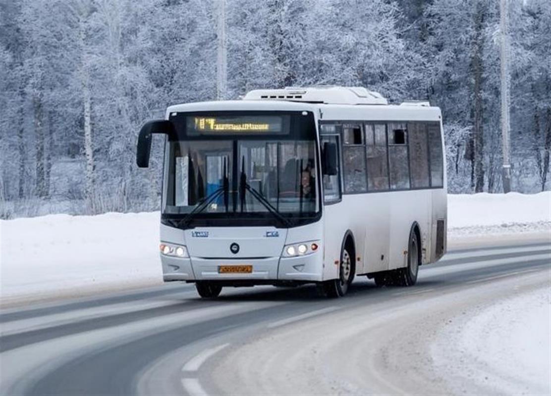 У некоторых пригородных костромских автобусов отменяется часть рейсов
