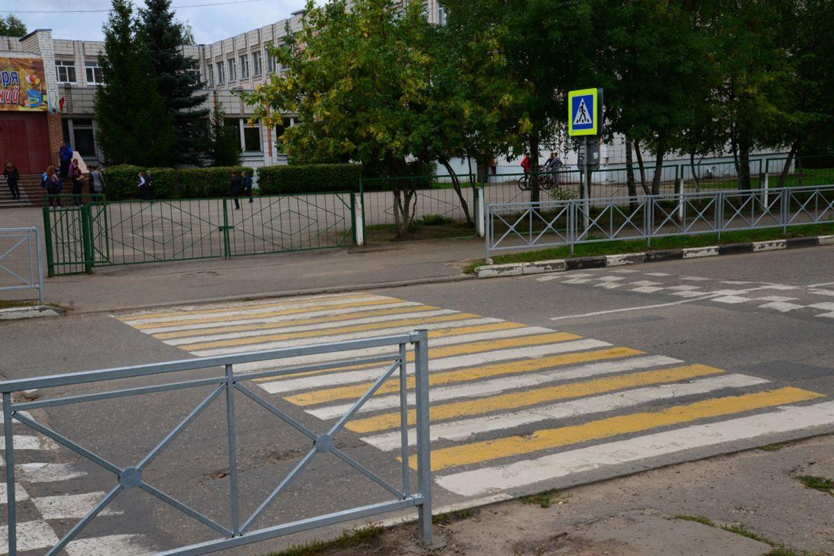 Пешеходные переходы у школ оборудуют по новым стандартам
