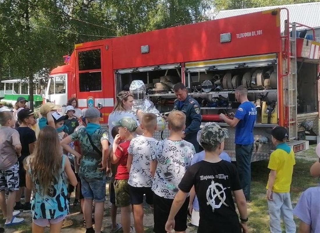 Дети костромичей - участников СВО отдохнули в летнем лагере «Клуба Юных Мужчин»