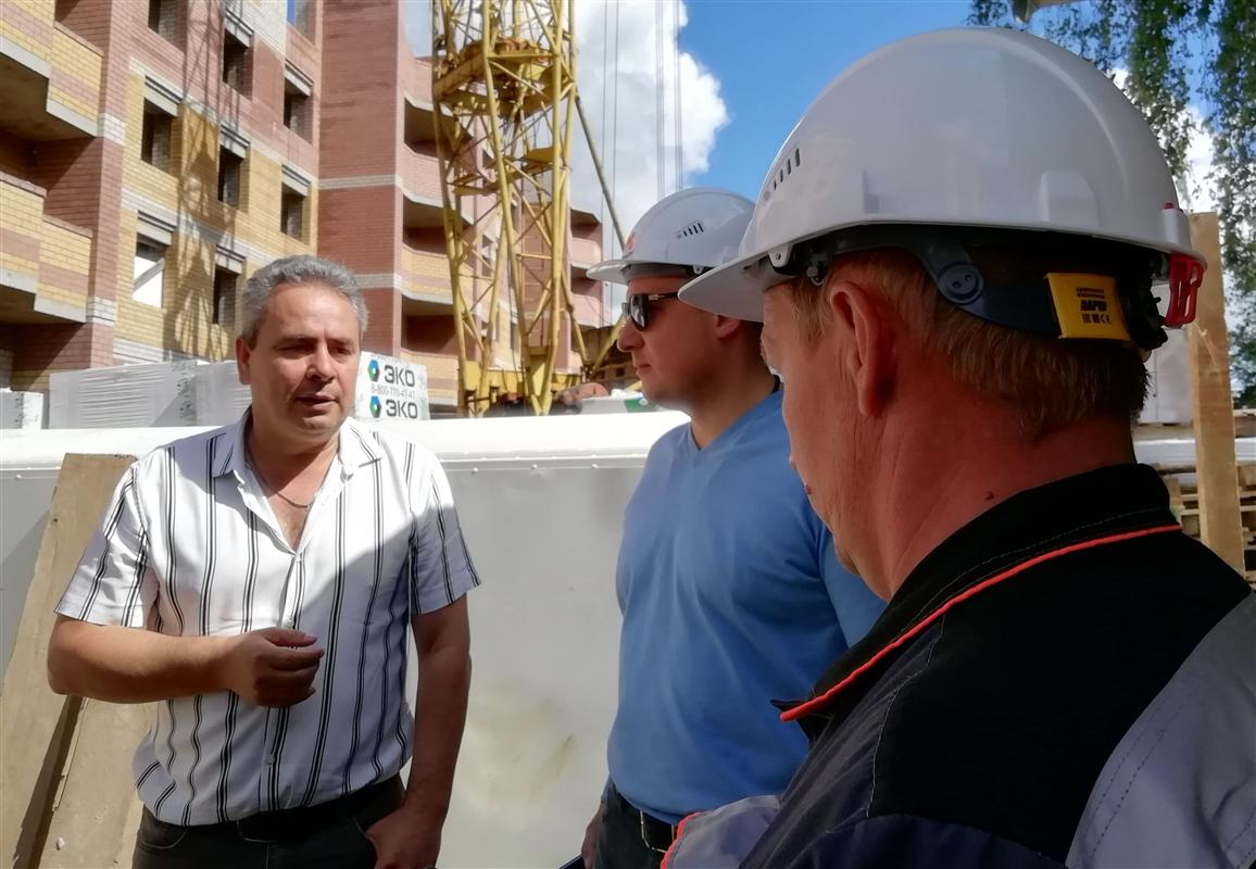 Проблемный дом на улице Галичской вырос на полтора этажа