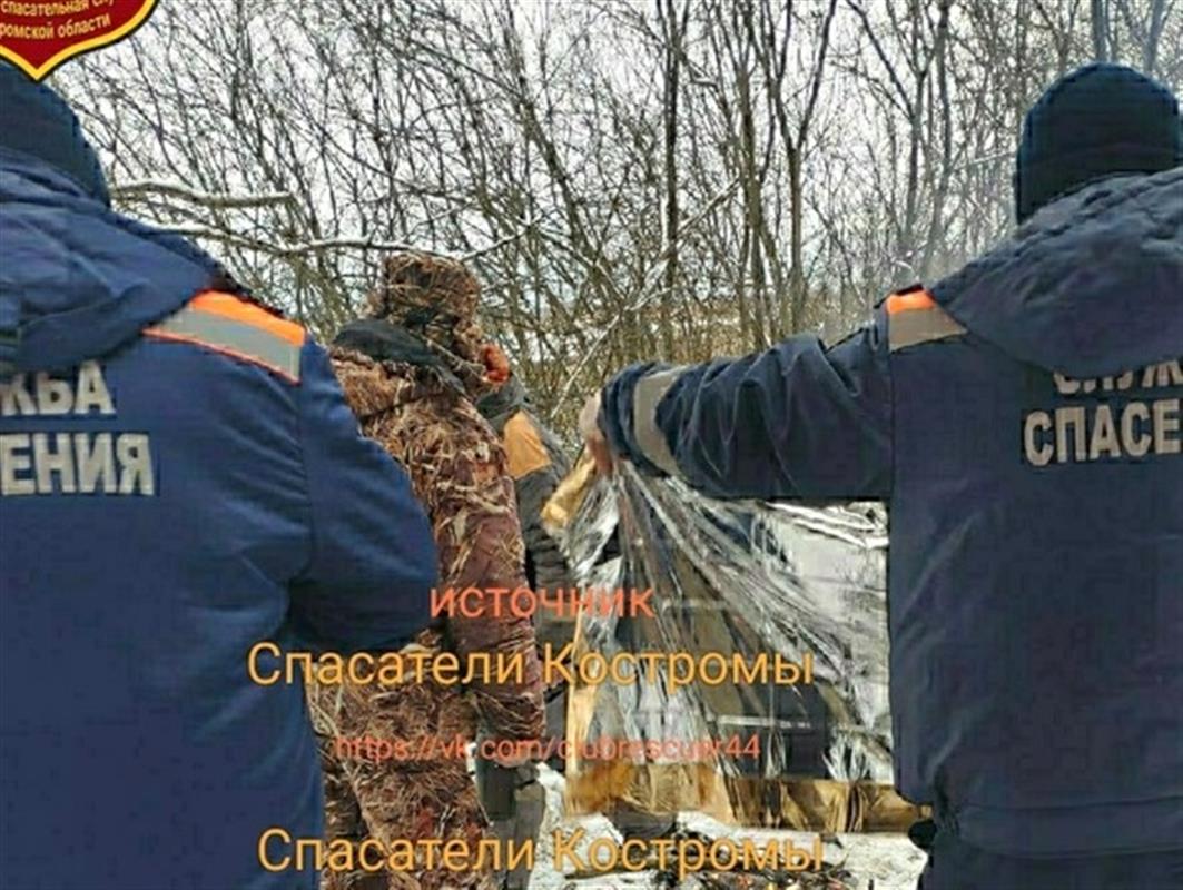 На Костромском разливе под лёд провалился 88-летний рыбак
