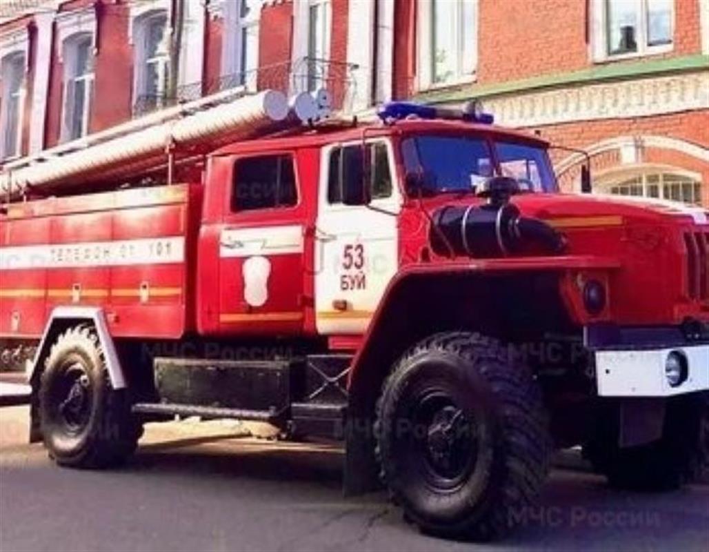 В костромском райцентре во время пожара два человека отравились угарным газом