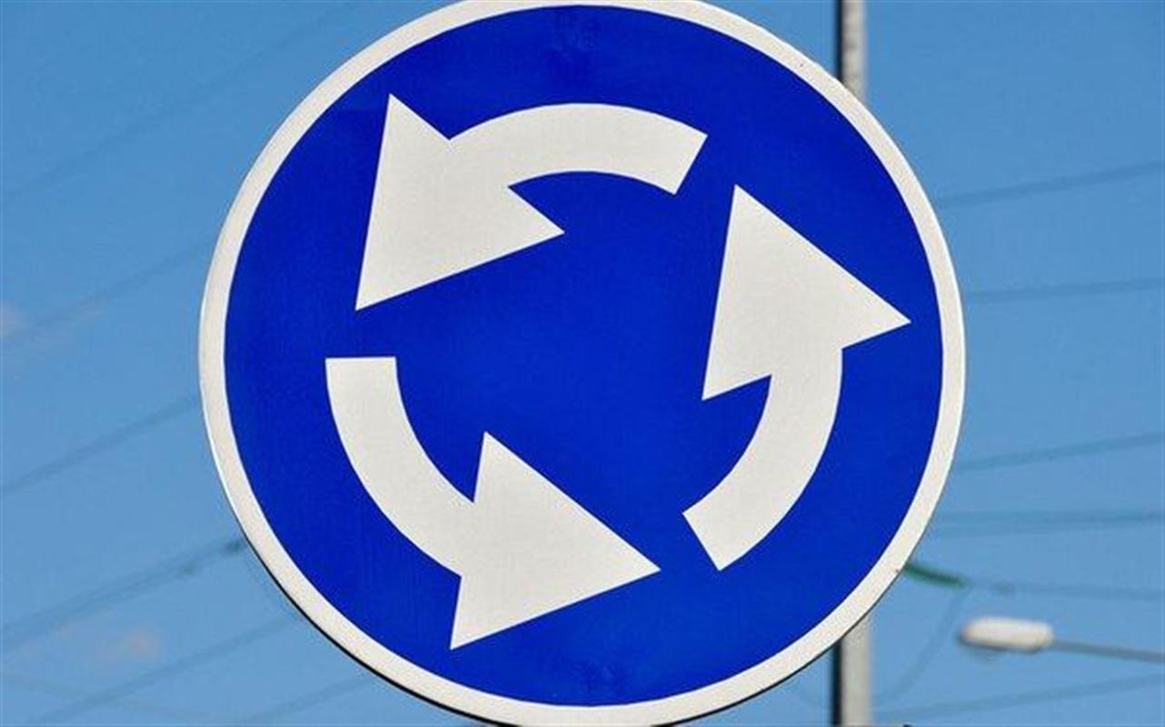 Круговое движение начало действовать еще на одном перекрестке в Костроме 
