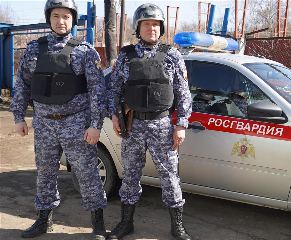 Костромские росгвардейцы поборолись за победу в конкурсе профмастерства