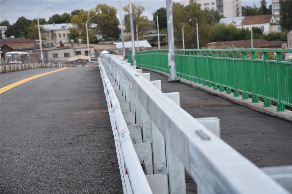 Мост через реку Кострому сегодня вновь перекроют на ночь
