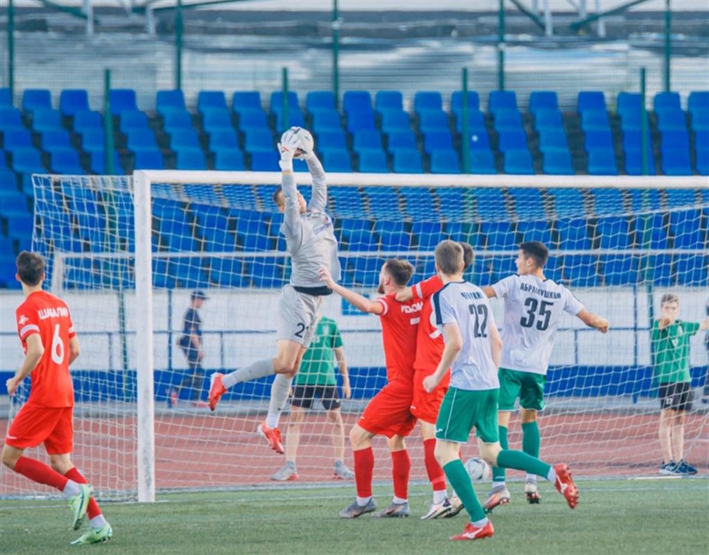 Футболисты костромского клуба «Спартак» проведут первую домашнюю игру