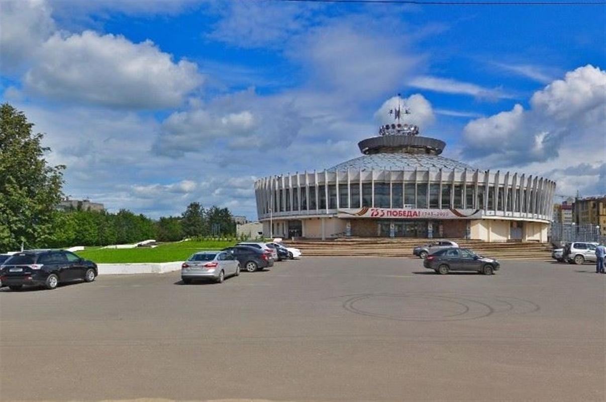 Стало известно, когда начнется благоустройство территории у цирка в Костроме
