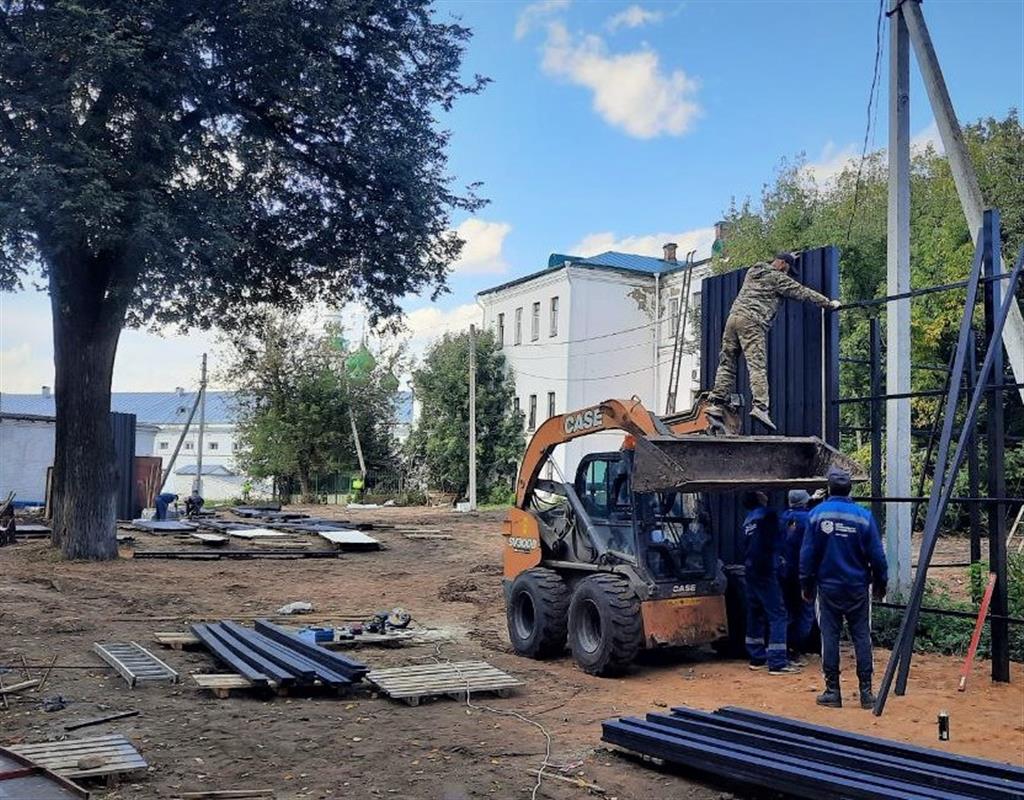 В Костроме завершается благоустройство Центрального парка
