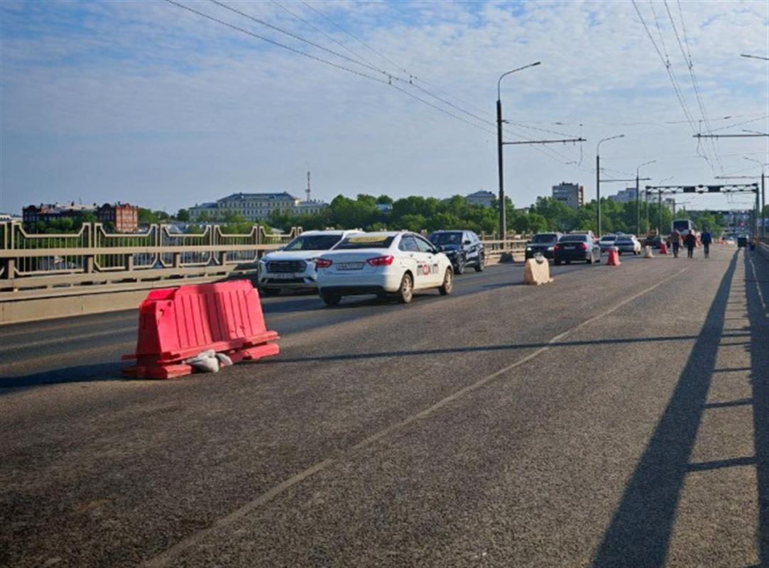 В Костроме после ремонта полностью открыли для транспорта мост через Волгу