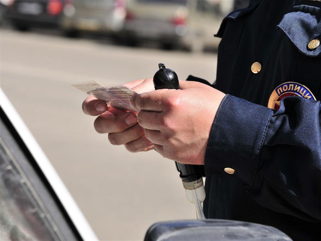 Кировчанин приехал в Костромскую область в «липовыми» правами.