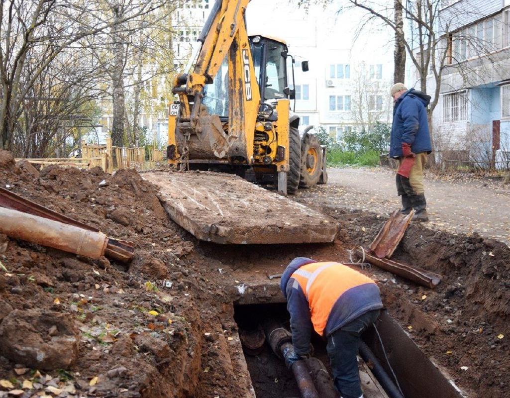 Работы по восстановлению теплоснабжения в домах костромичей ведутся без выходных 
