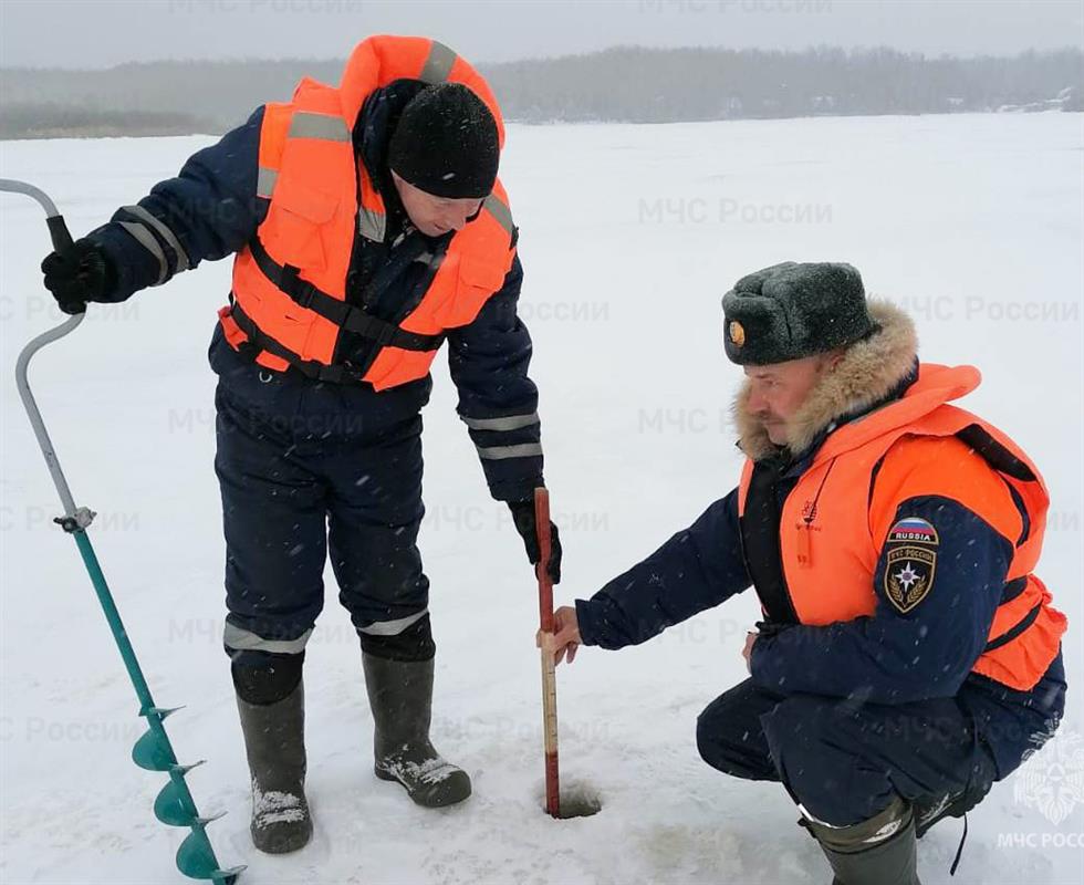 На всех костромских водоемах появились промоины и участки с открытой водой
