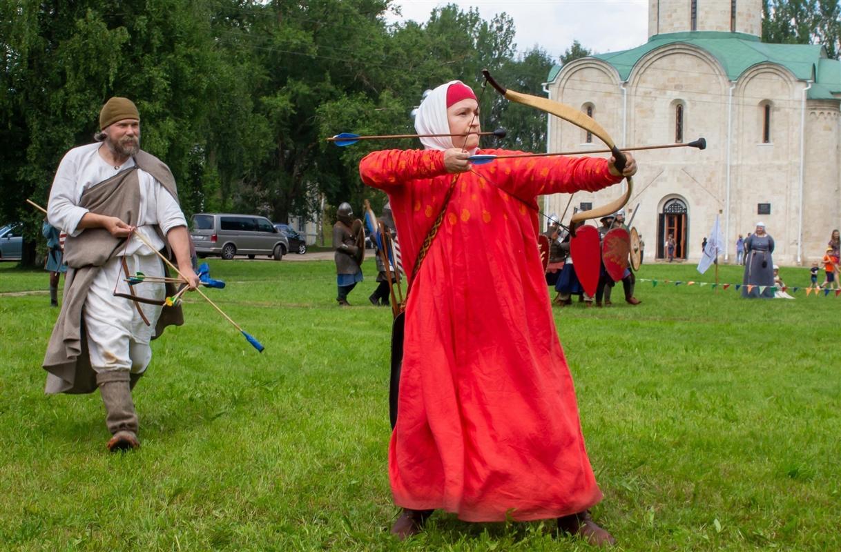 Костромские реконструкторы отправились на «перекресток цивилизаций» в Пензу