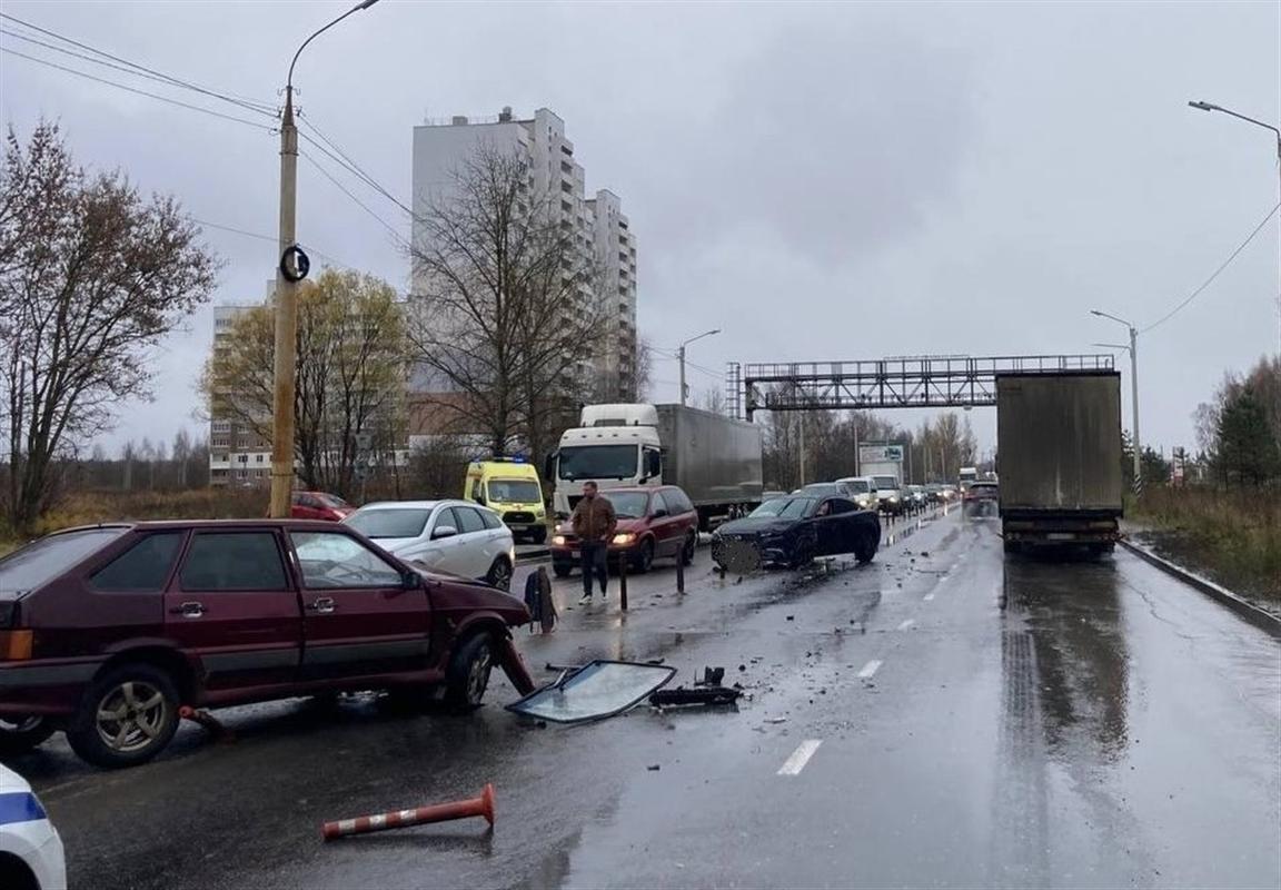Костромича, покинувшего место ДТП, в котором пострадали три человека, нашли и наказали