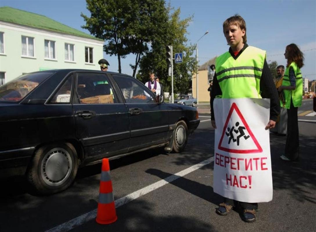 За один день в ДТП пострадали четверо юных костромичей
