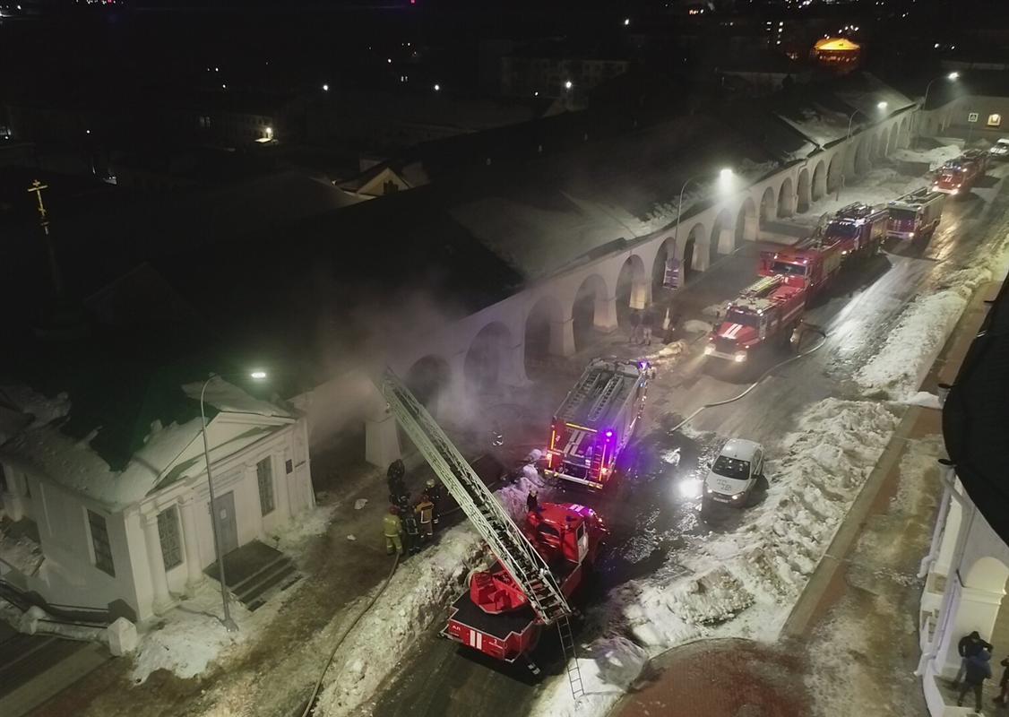 Ночью в центре Костромы горели Пряничные ряды
