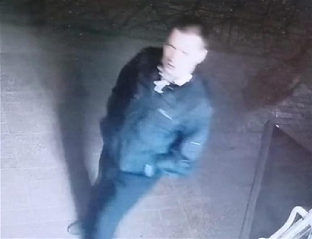 Костромские полицейские разыскивают мужчину, похитившего велосипед у пенсионера
