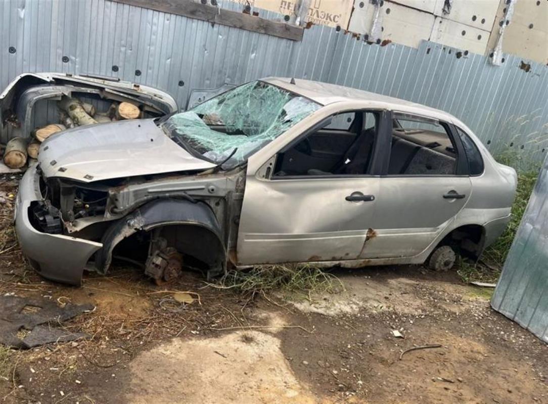 Житель Костромского района разобрал на запчасти чужой автомобиль