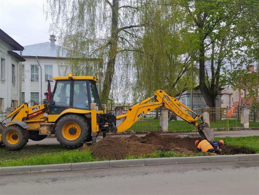 Капитальные и текущие ремонты тепловых сетей в Костроме ведутся без выходных