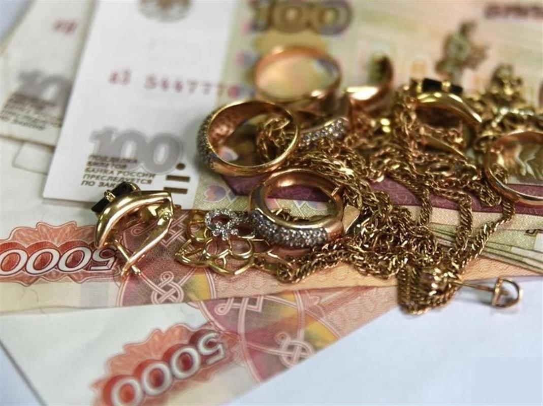 Костромича, ограбившего квартиру пенсионерки, задержали и отправили в СИЗО
