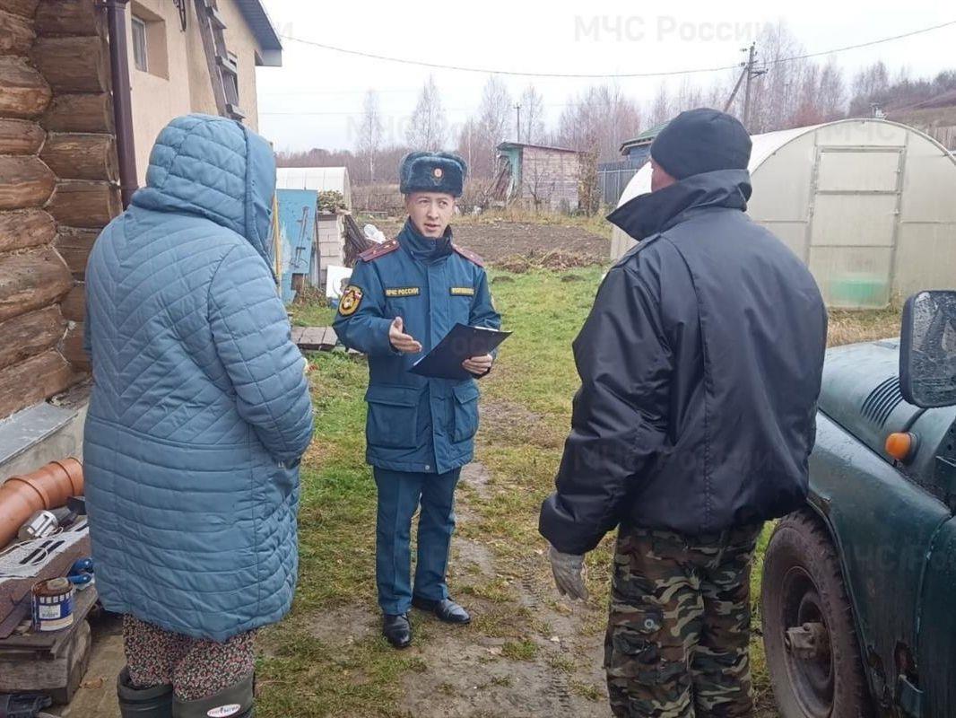 В МЧС напоминают костромичам, как правильно подготовить дачный дом к зиме
