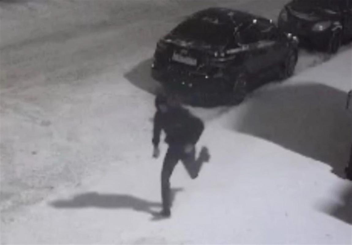 В Костроме задержали похитителя автомобильных видеорегистраторов 
