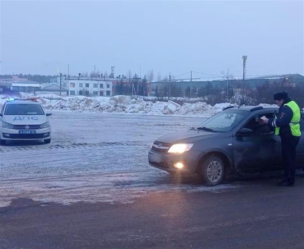 Сотрудники Госавтоинспекции проверили костромских водителей на трезвость