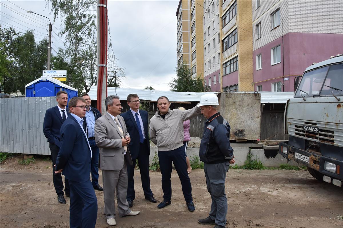 В Костроме возобновилось строительство проблемного дома на Галичской