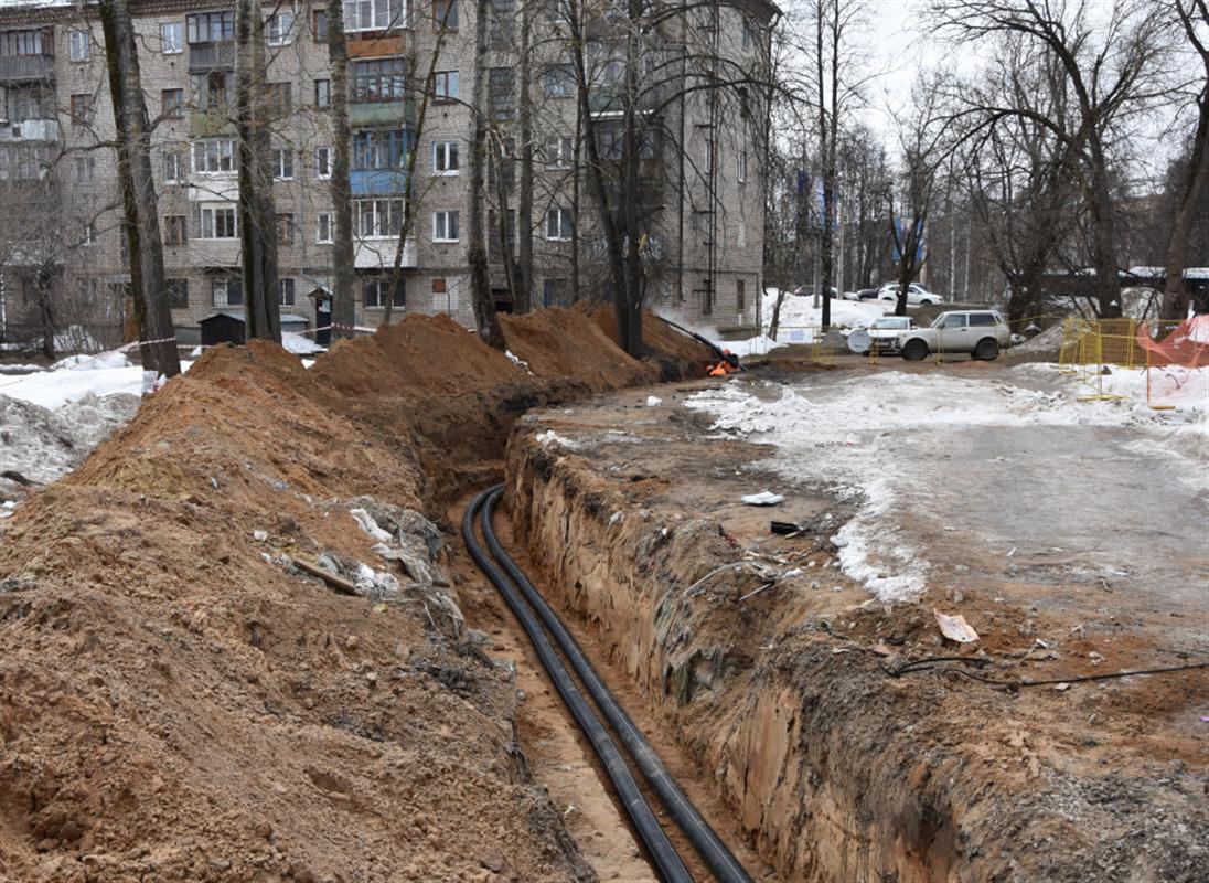 Подрядчику, ремонтирующему теплосети в Костроме, пригрозили расторжением контракта 