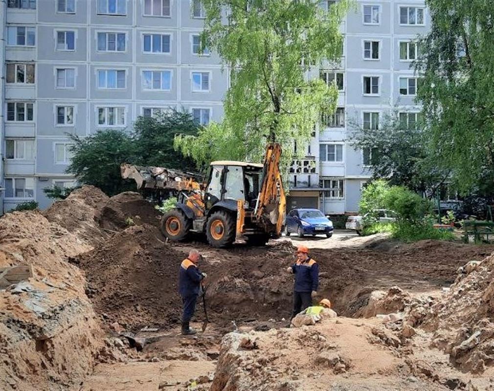 Ремонты сегодня ведутся на 29 участках тепловых сетей в Костроме