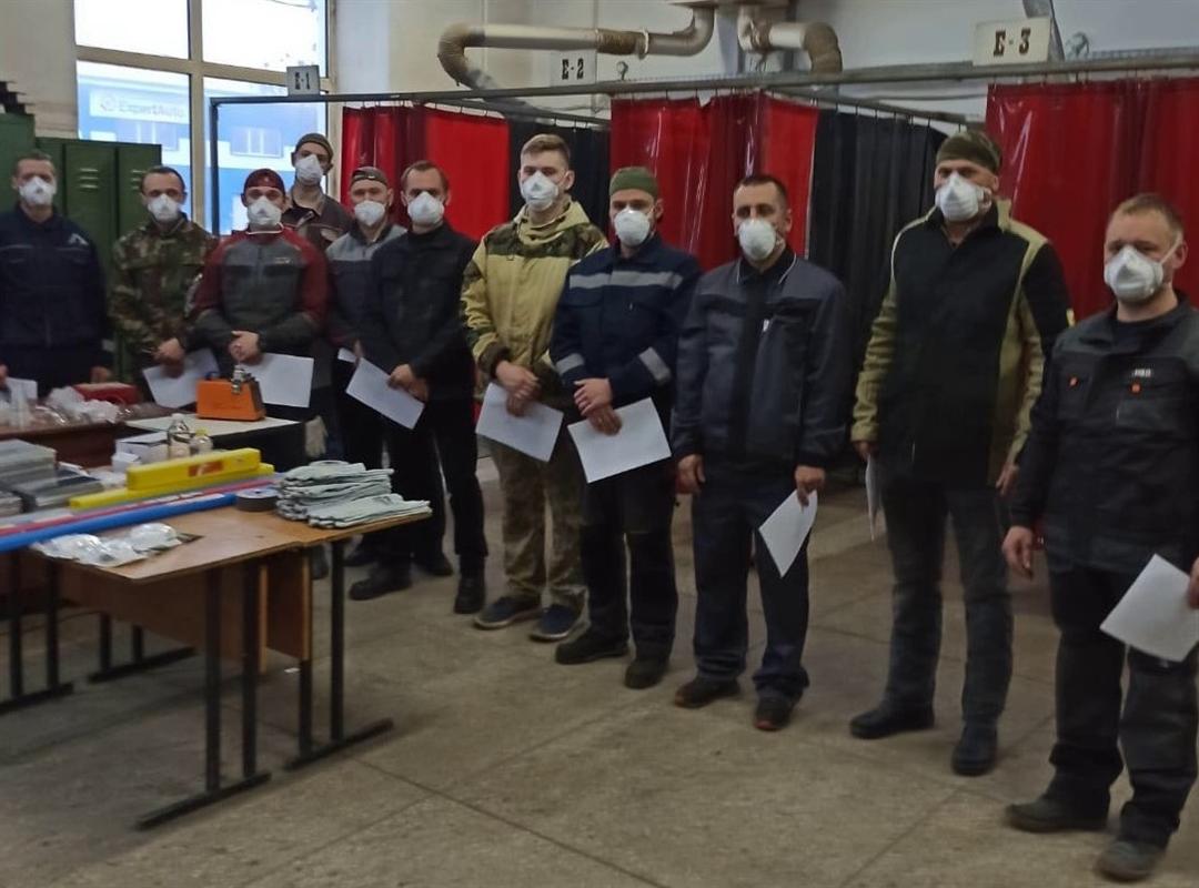 Более ста жителей Костромской области бесплатно обучились новой профессии 