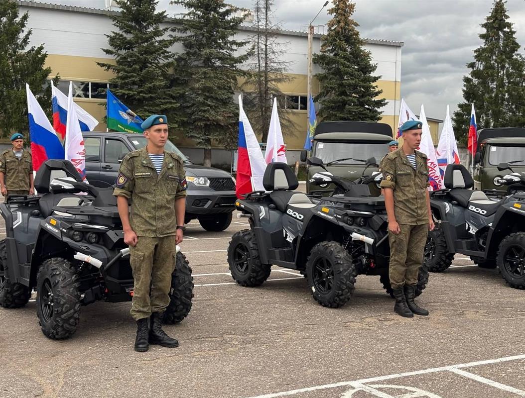 Костромская область передала очередную партию техники в зону СВО