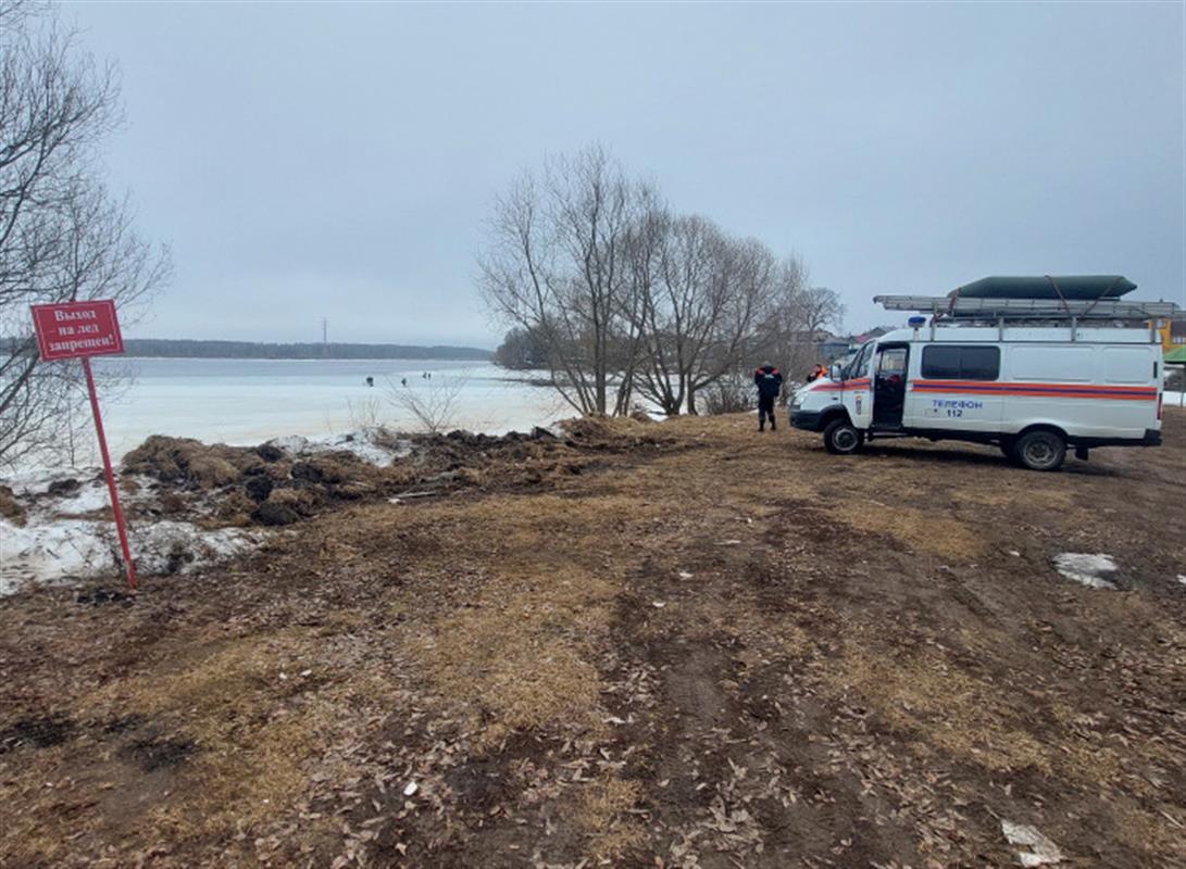 В Костроме проходят рейды по обеспечению безопасности жителей на водоёмах
