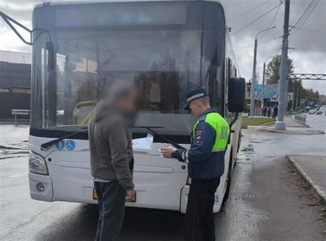 В Костроме проверили пассажирский и грузовой транспорт: какие нашли нарушения?