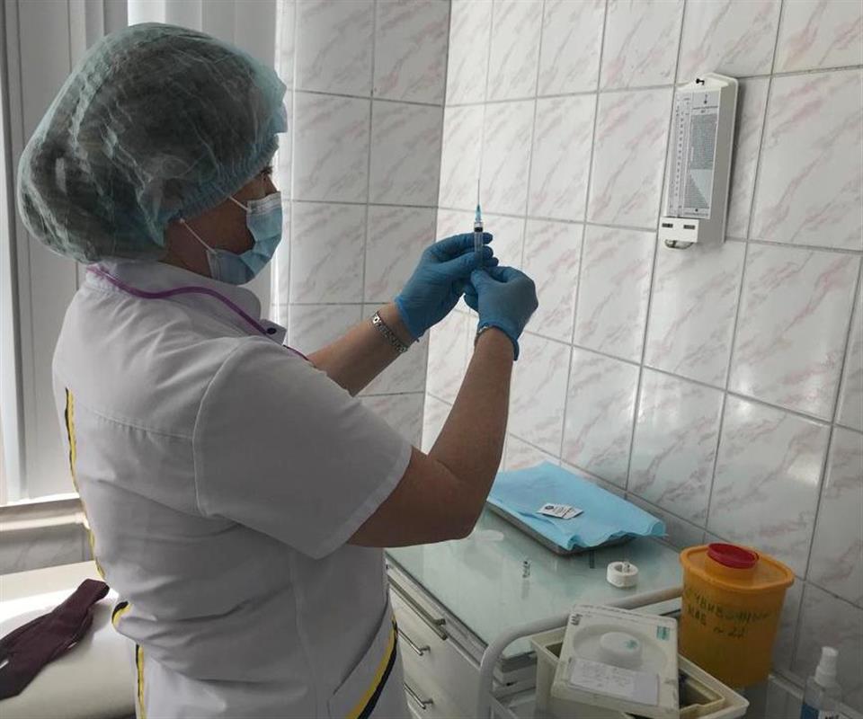 Медики рекомендуют костромичам пройти ревакцинацию от COVID-19