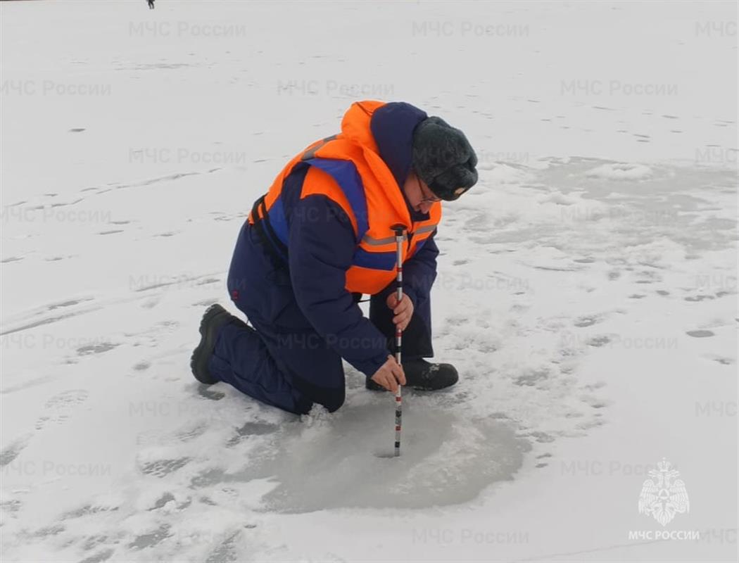 Лёд неоднородный, местами опасный: ледовая обстановка на костромских водоёмах
