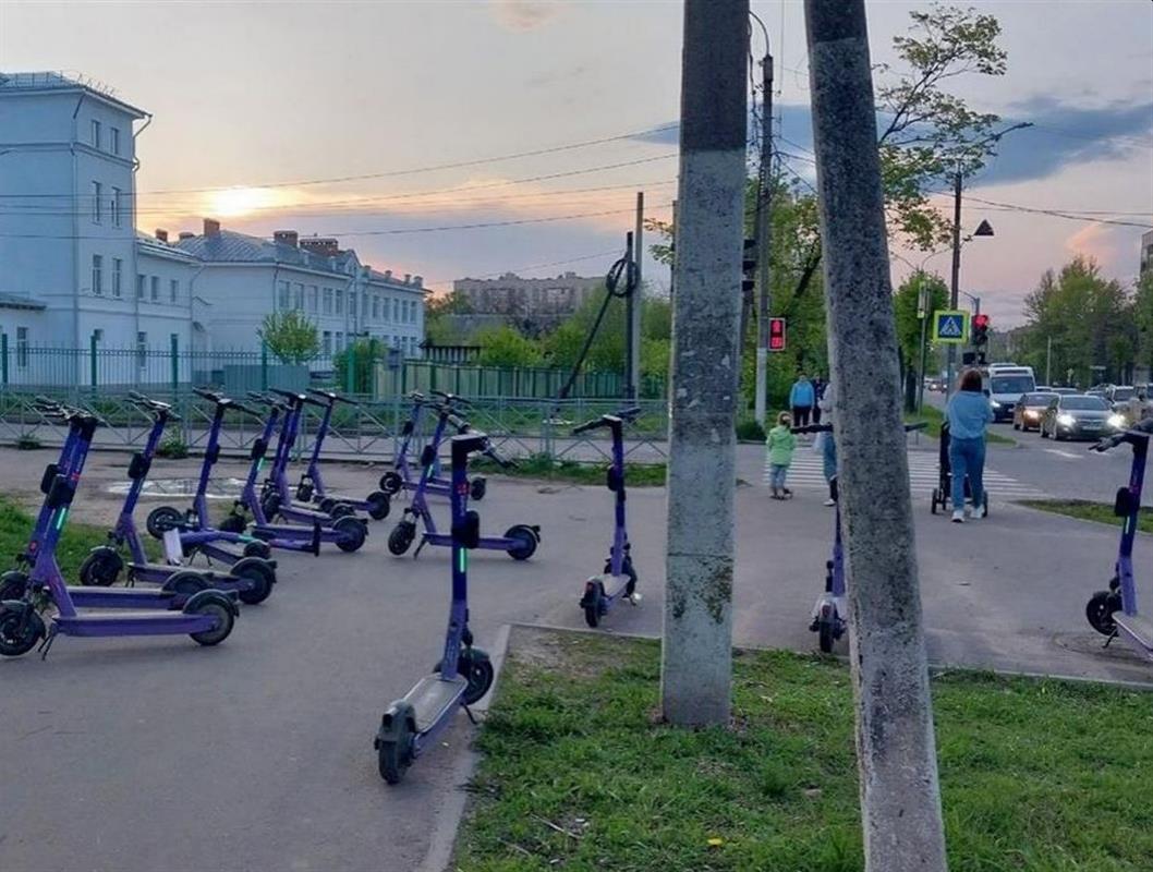 В Костроме продолжат совершенствовать правила использования электросамокатов
