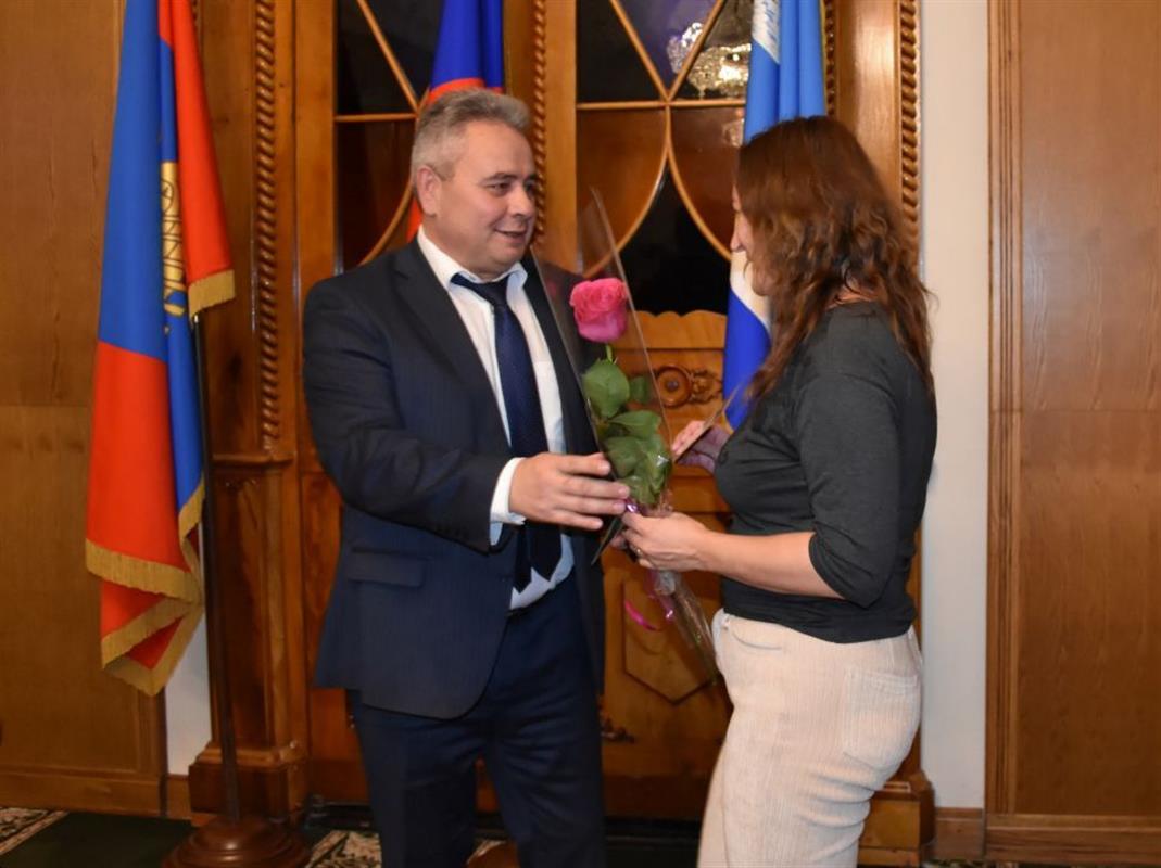 Прошло награждение победителей городского конкурса «Костромские дворики»