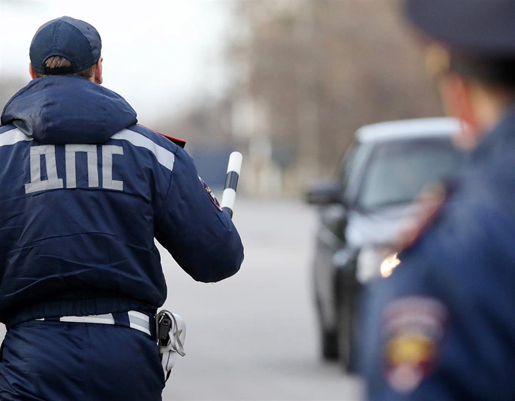 За три дня автоинспекторы зафиксировали 31 выезд на «встречку» на костромских дорогах