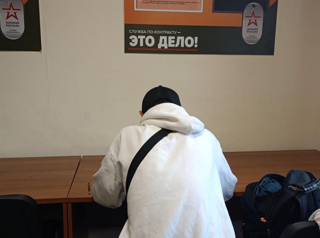 Жители других регионов идут служить в костромские полки по контракту

