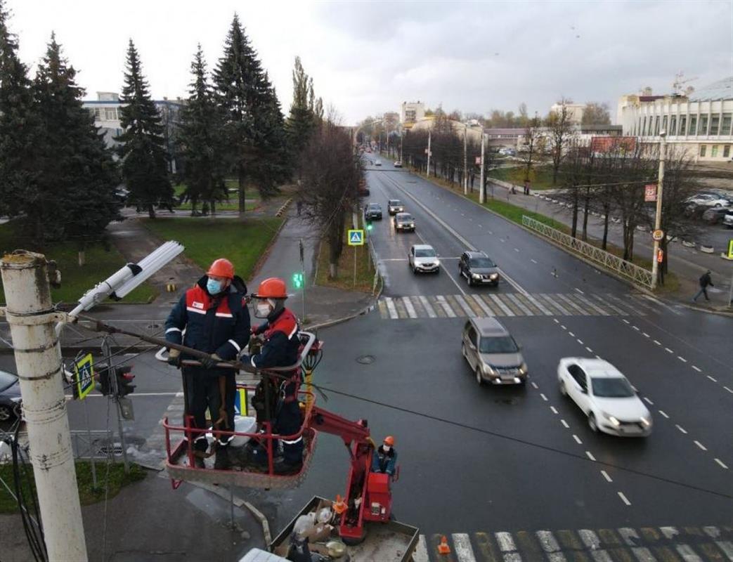 В Костроме увеличивают освещённость пешеходных переходов
