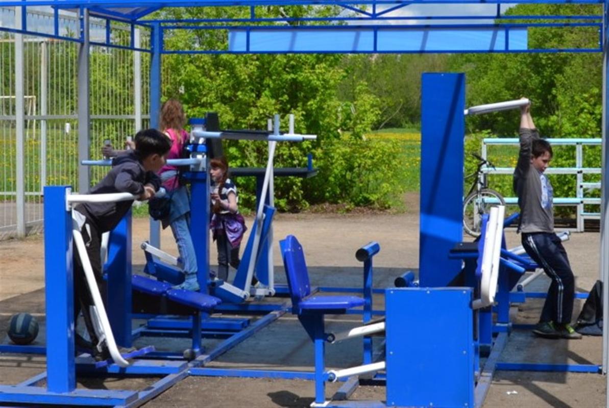Спортивная школа олимпийского резерва №4 получила новые тренажеры