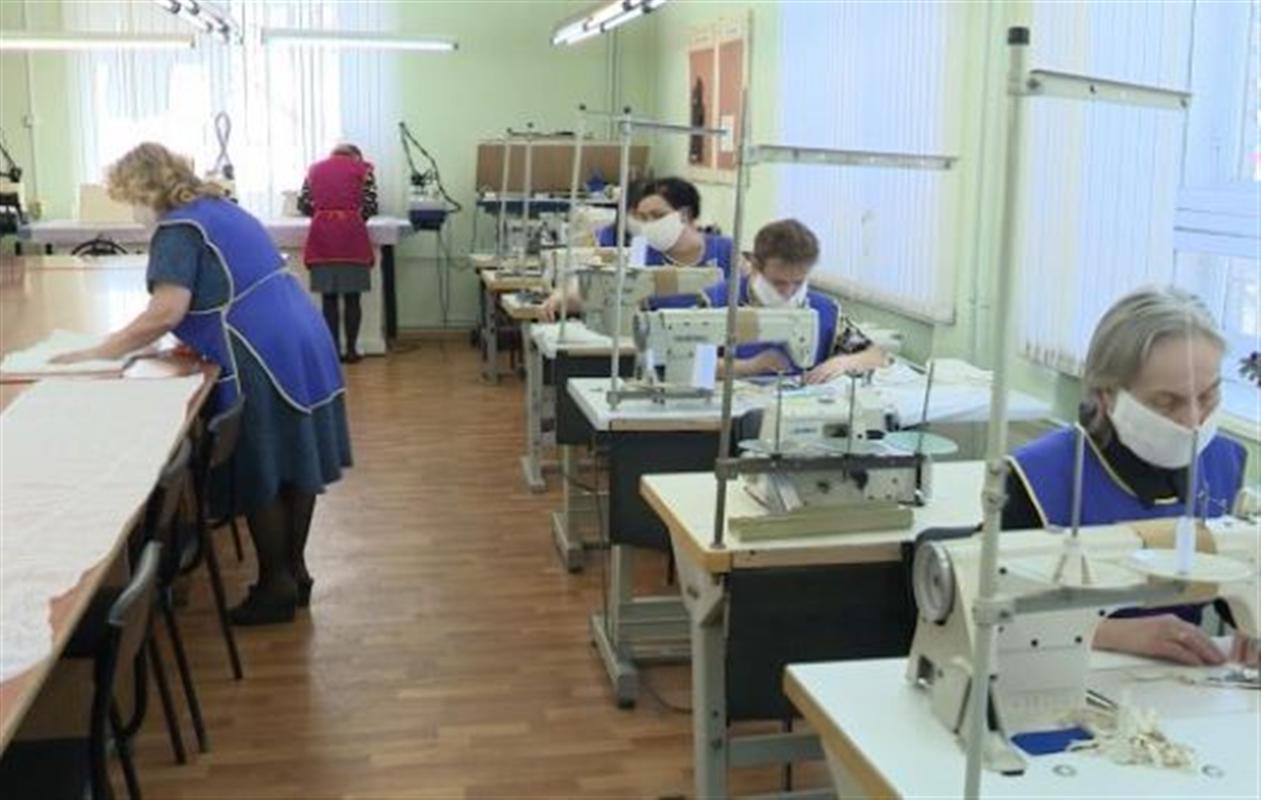 Педагоги костромского колледжа получили благодарность президента 