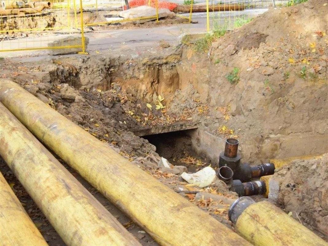 Костромские теплоэнергетики сегодня устраняют дефекты на трубопроводах по 8 адресам
