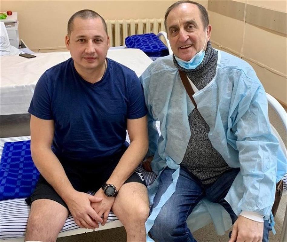 Костромские военные, находящиеся в подмосковных госпиталях, получили новогодние подарки