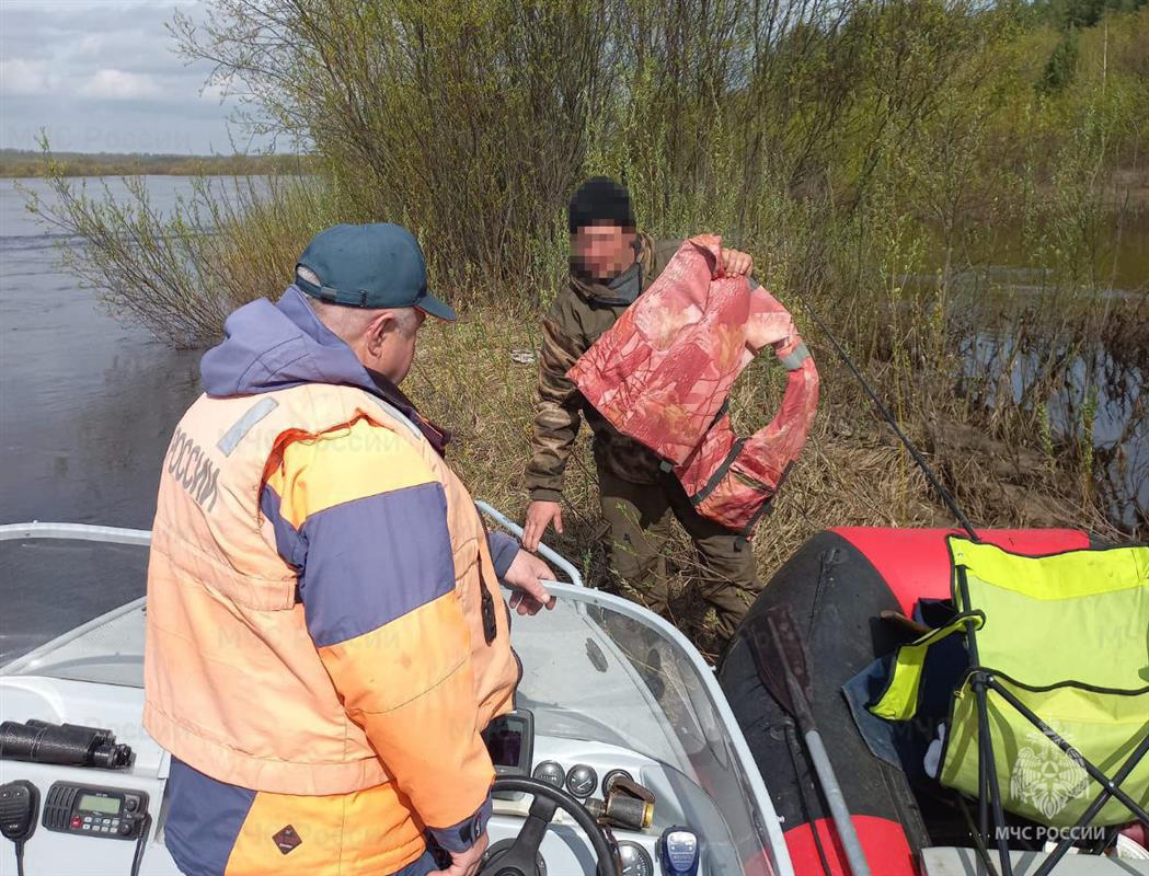 За отсутствие спасательных жилетов на борту костромских судовладельцев ждут штрафы