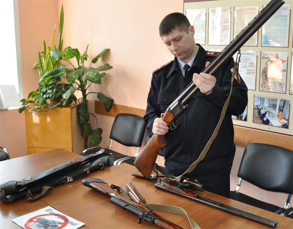 Жительница Костромской области передала опасную находку в Росгвардию
