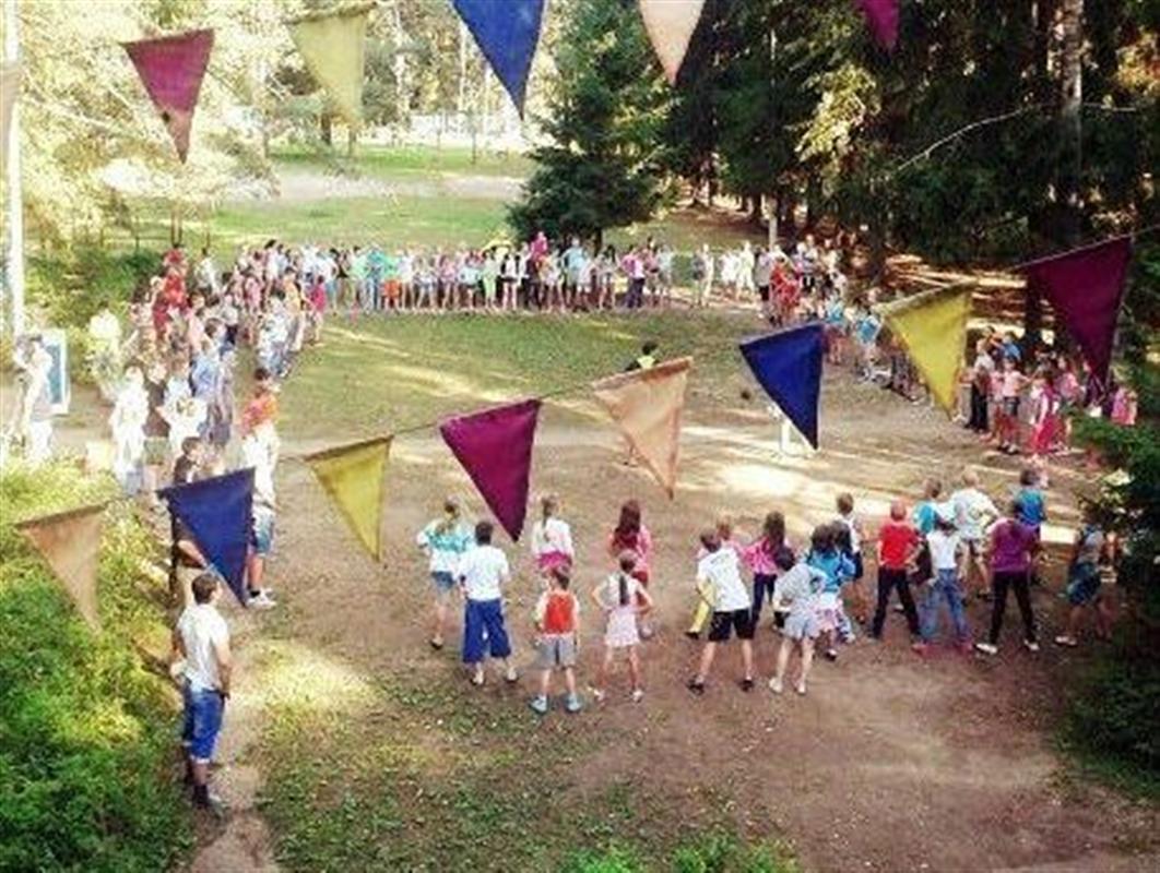В Костроме готовят к открытию пришкольные лагеря.