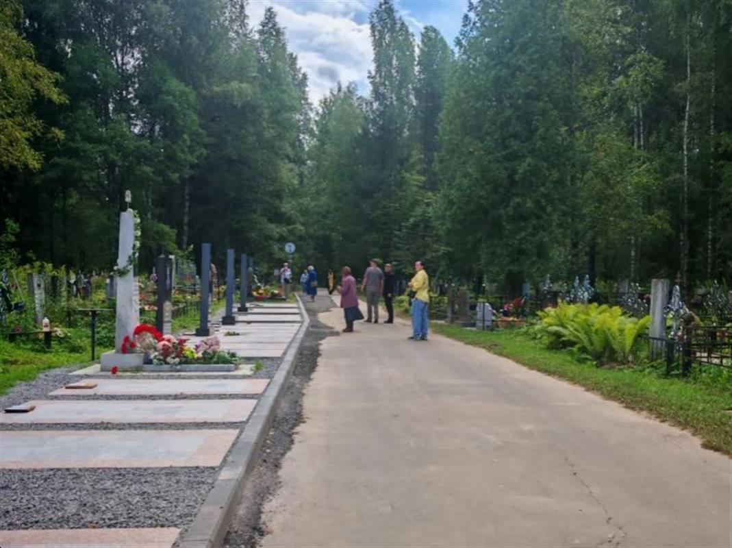 В Костроме благоустраивают места захоронения воинов-афганцев